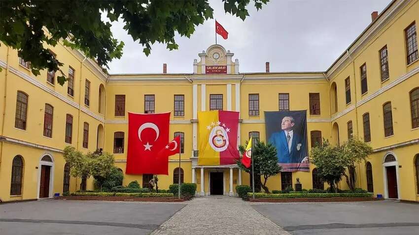 LGS açıklandı, herkes bunu merak ediyor! Tercih yapacaklar dikkat: İşte Türkiye'nin en yüksek puanlı 11 lisesi! 4