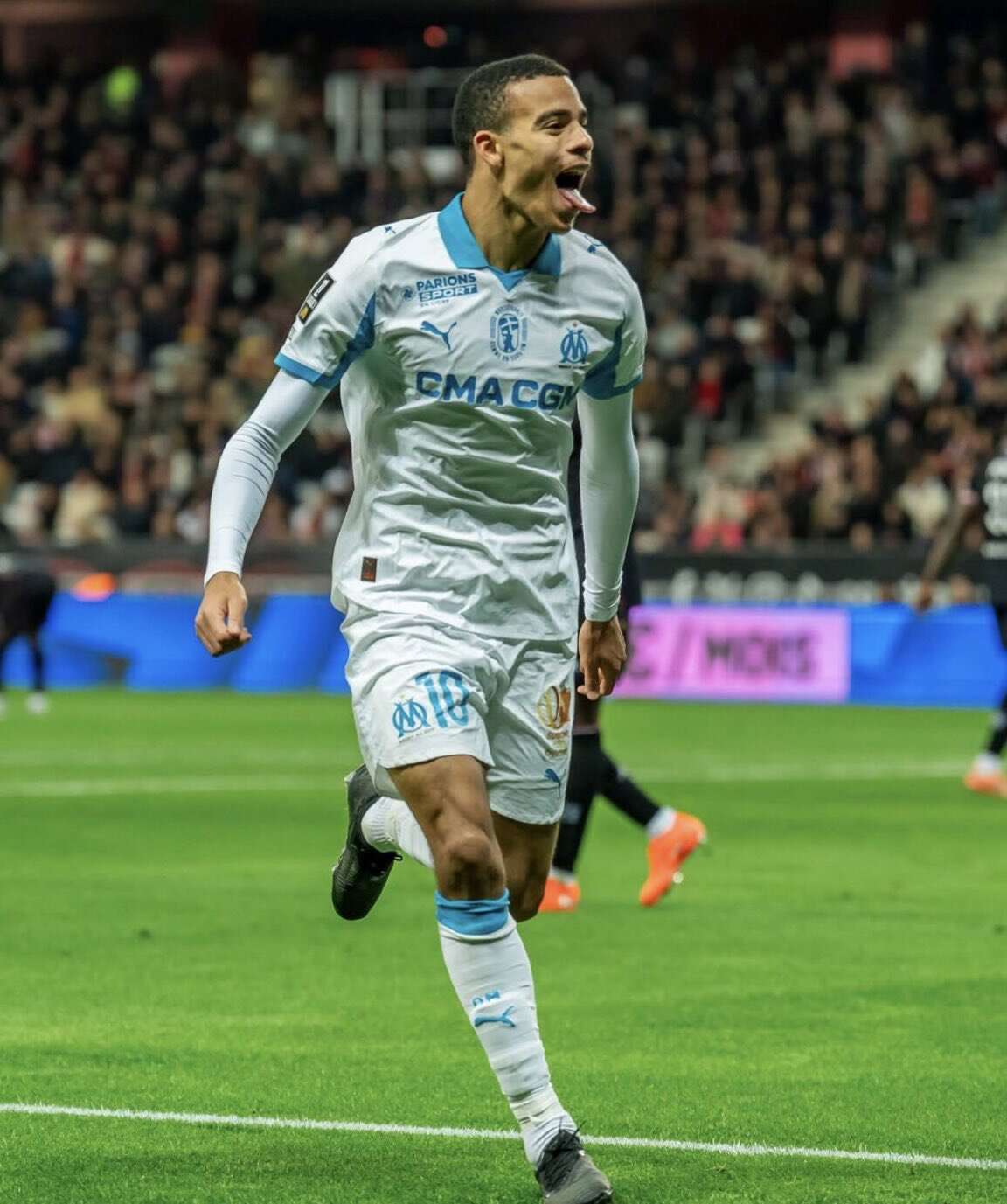 Aziz Yıldırım Leroy Sane ve Osimhen'in aldığı maaşları görünce Greenwood transferini bitirdi: Şampiyonluk için yapmak zorundayız 11