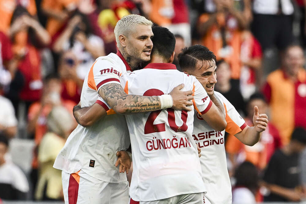 Mauro İcardi Mario Lemina'ya uzatılan kontratı görünce çıldırdı: Ona neden 2 yıllık sözleşme? 4