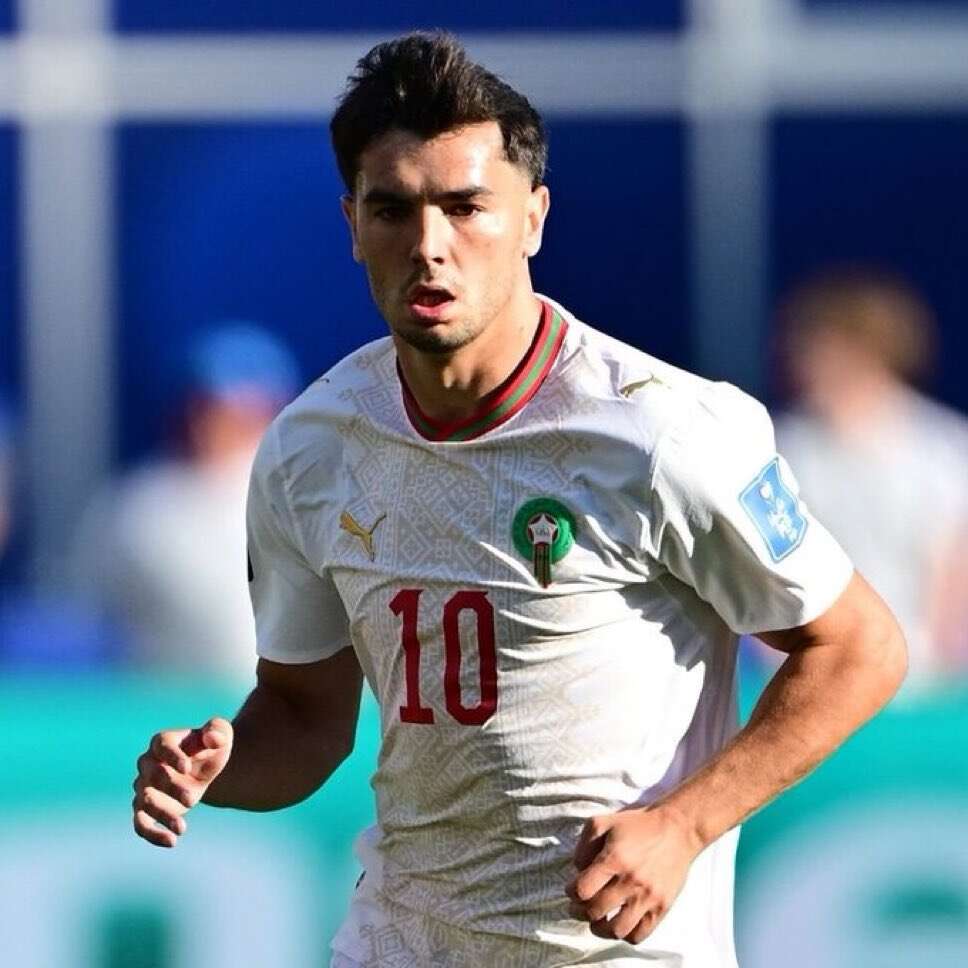 Dursun Özbek'e Sofyan Amrabat ve En Nesyri'den 10 numara hediyesi 2