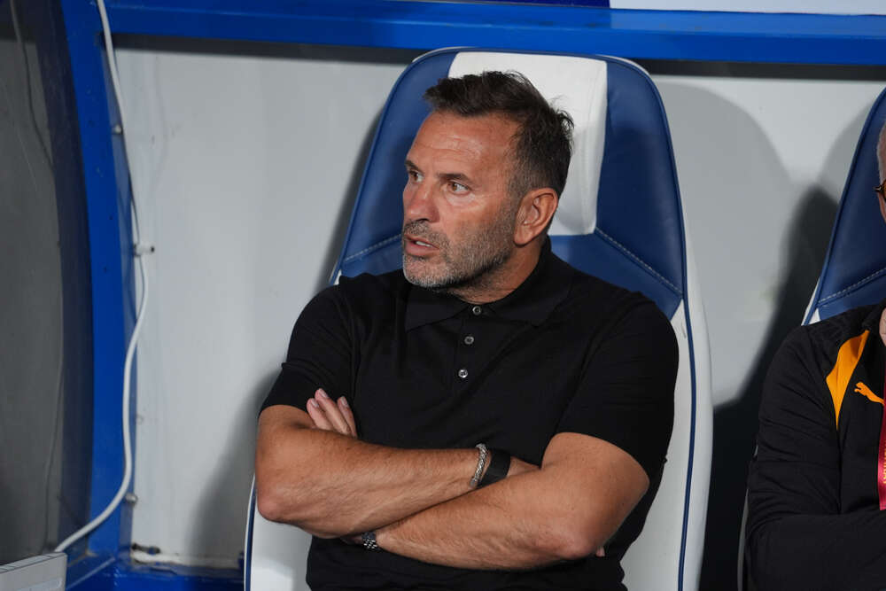 4-0'ın ardından Dursun Özbek'ten 1 transfer 1 ayrılık: Saha içinde gördüm çoktan gitmiş 6