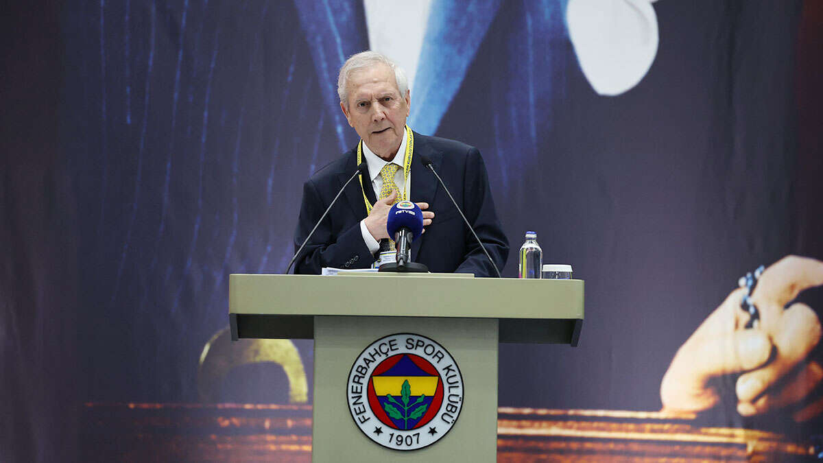Aziz Yıldırım Uğucan Çakır, Abdülkerim Bardakcı ve Kaan Ayhan'ı tek başına parçalayan forvet diyor başka bir şey demiyor 3