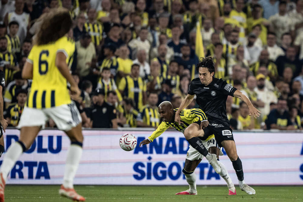 İsmail Kartal 2-0 kazandı yine yaranamadı: Bu adamın 7 kilo fazlası var neden hala oynatıyorsun? 8