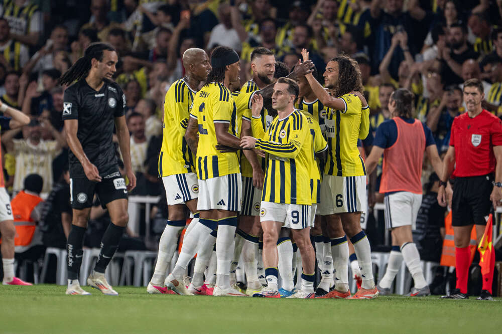 İsmail Kartal 2-0 kazandı yine yaranamadı: Bu adamın 7 kilo fazlası var neden hala oynatıyorsun? 3