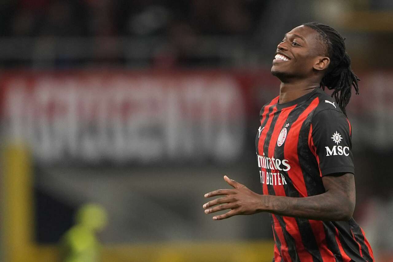 Aziz Yıldırım Abdullah Kavukcu'yu aradı: Milan'a ne kadar teklif ettiniz, oyuna gelmeyelim! 4