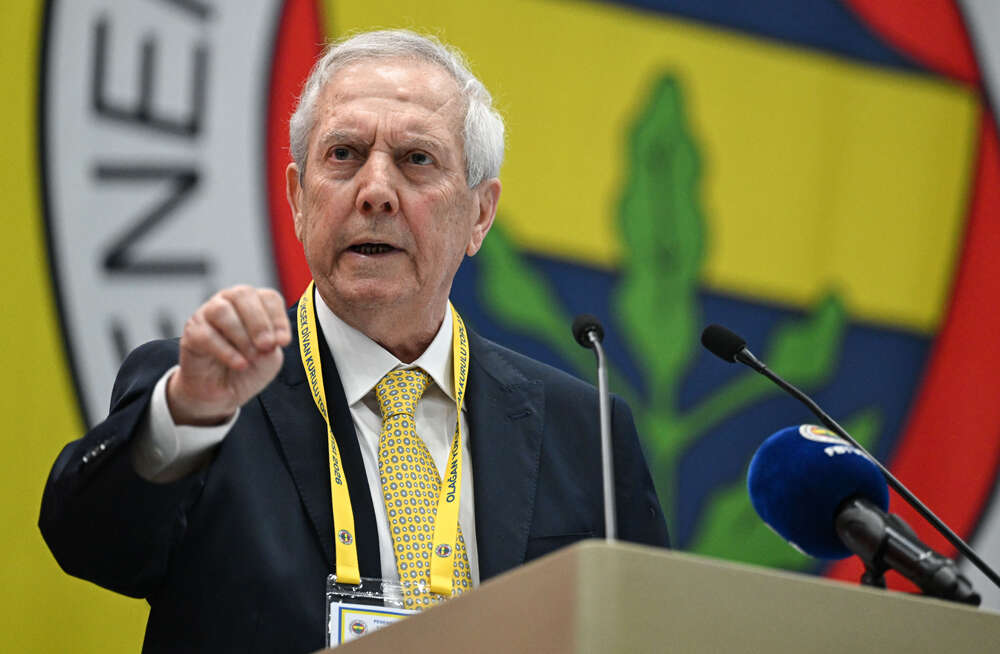 Aziz Yıldırım Sadettin Saran'a hiç acımadı! En Nesyri ve Yusuf Akçiçek skandalını açıkladı 11