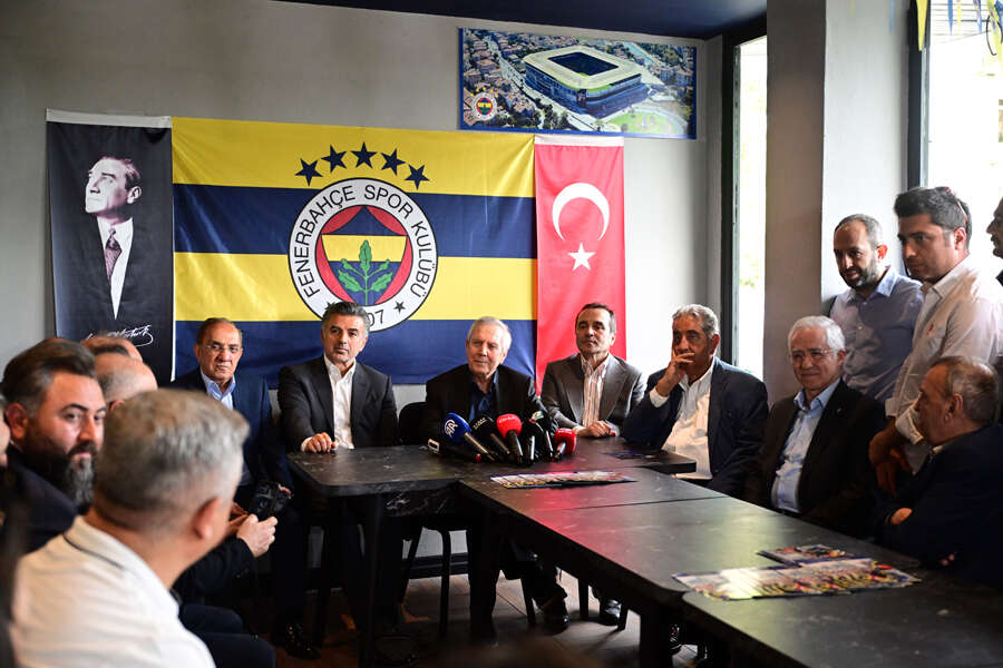 Aziz Yıldırım İcardi'yi arıyor: Strum Graz maçından sonra Kerem Aktürkoğlu ile konuştuk kararımızı verdik! 9