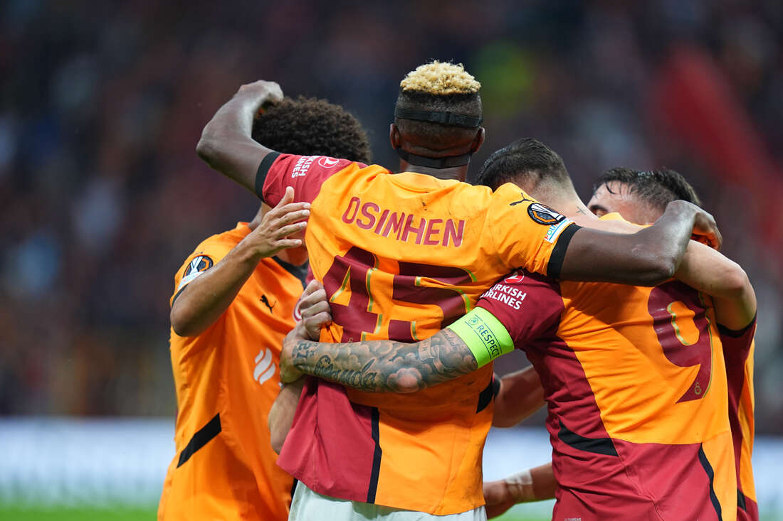 Victor Osimhen'le Ederson aynı takıma transfer oluyor: Tam 90 milyon euro teklif ettiler 8