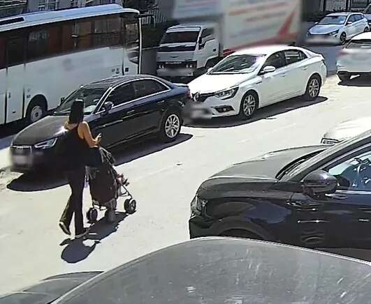İstanbul'da şoke eden "bebekli kurye" operasyonu: 2 yaşındaki bebeğini zehir sevkiyatına kalkan yaptı! 1