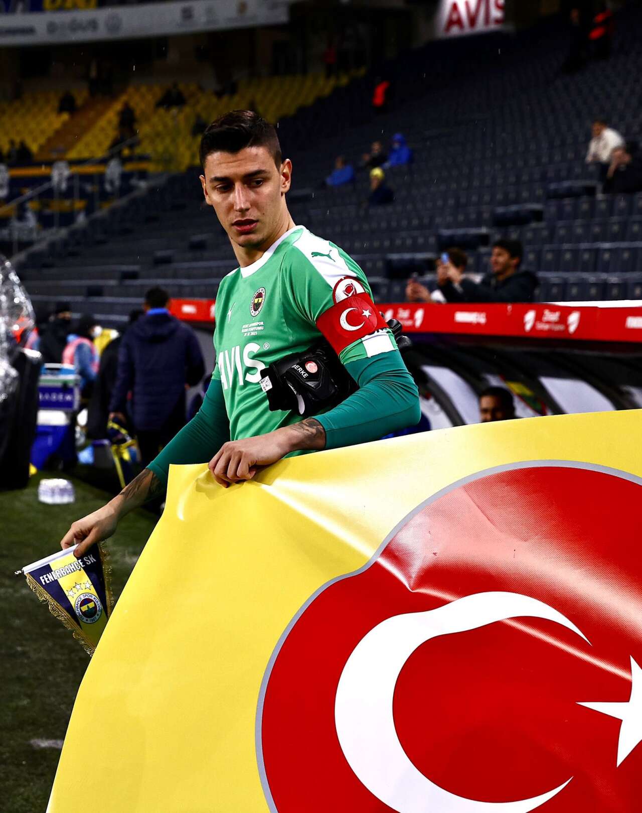 Aziz Yıldırım Arda Turan ve Ersun Yanal'ın kalecisiyle şampiyon olacak: Kurtuluyoruz! 8