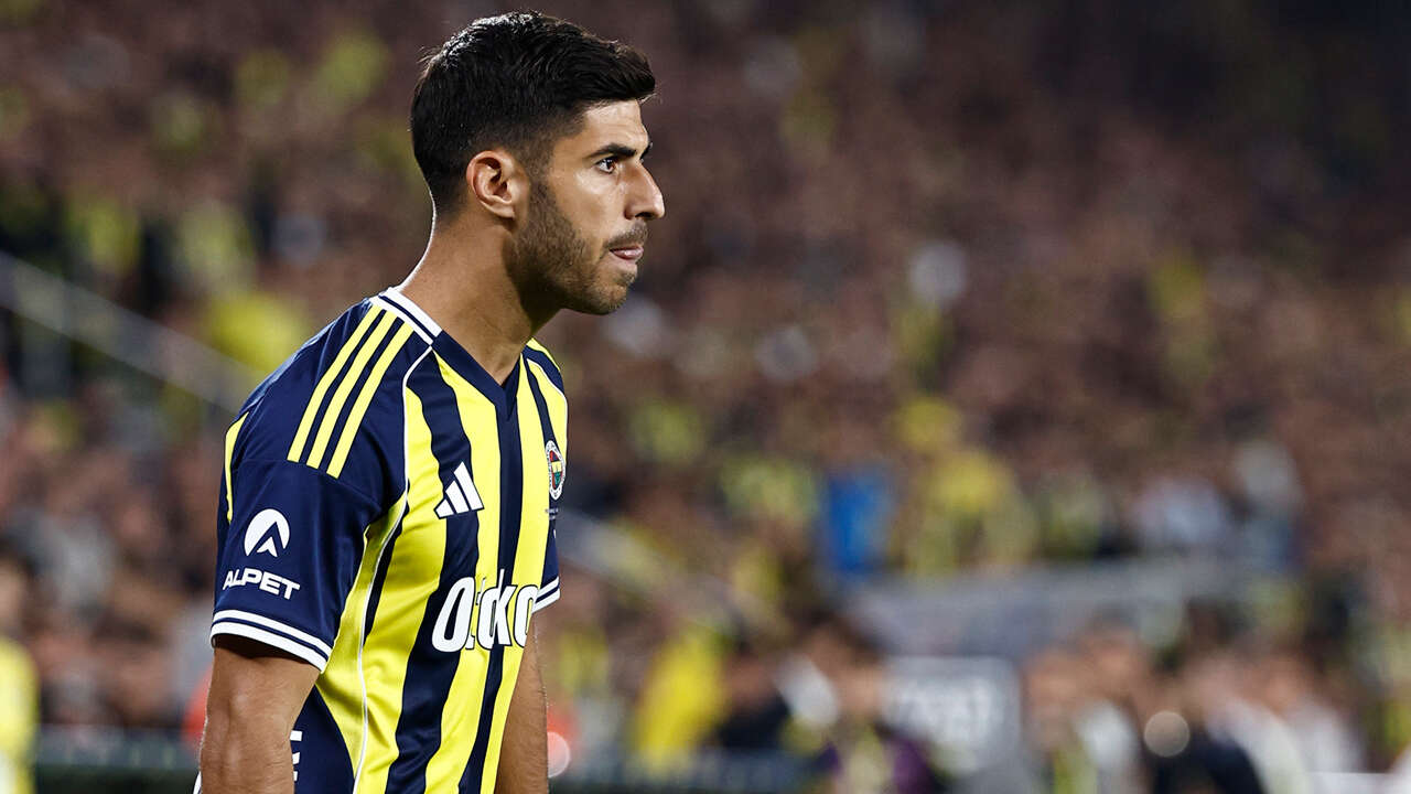Ve Aziz Yıldırım soyunma odasına indi! Marco Asensio İsmail Kartal'ı yönetime şikayet etti: "Bu iş böyle gitmez, müdahale edin" 6
