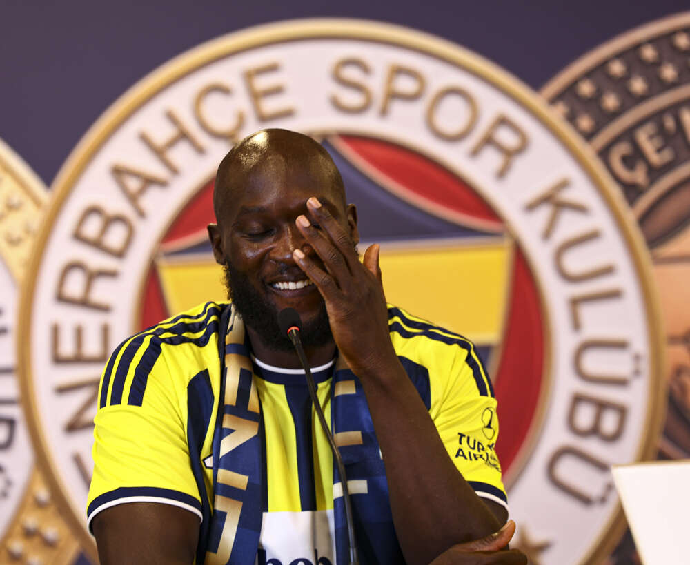 Lukaku'nun az kalsın futbol kariyeri bitiyormuş: 2 kez yanlış tedaviden sonra Belçika'ya kaçmış 6