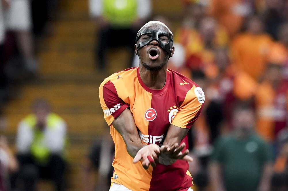 Okan Buruk solaryuma gittiği kadar bu takıma antrenman yaptırsaydı bu 5 futbolcu böyle olmazdı 9