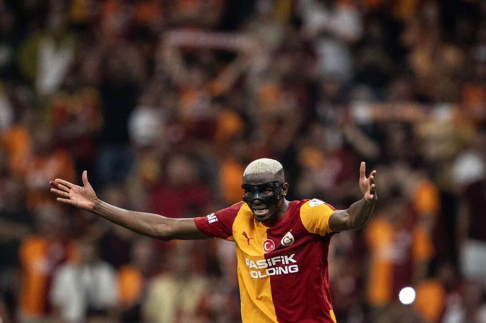 Okan Buruk solaryuma gittiği kadar bu takıma antrenman yaptırsaydı bu 5 futbolcu böyle olmazdı 5