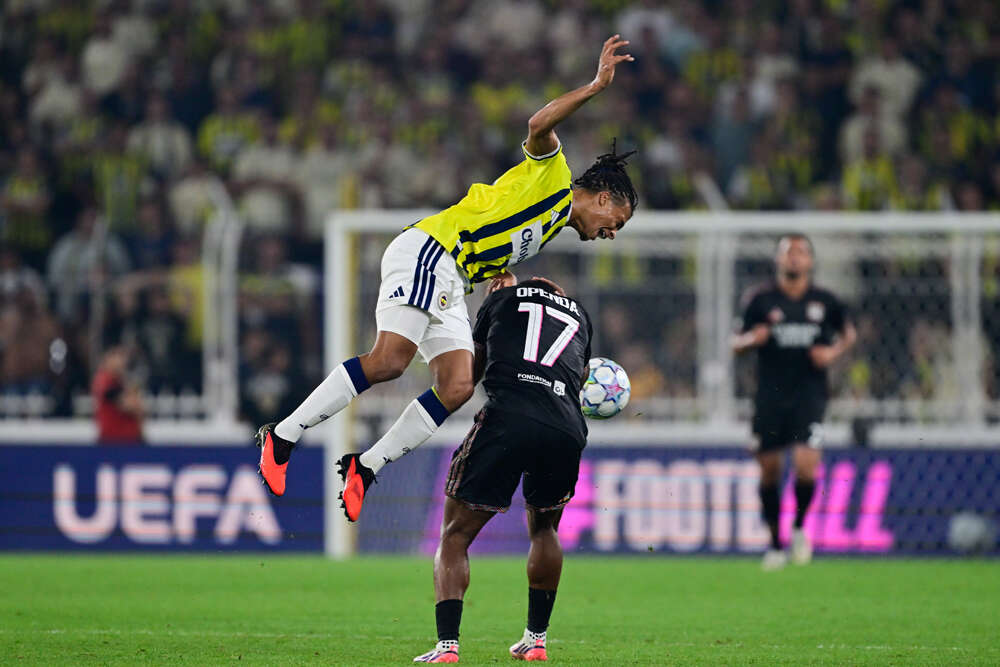 İsmail Kartal insanların aklıyla dalga geçiyor hadi oynatsana Levent Mercan'ı, Tarık Çetin'i, İrfan Can Kahveci'yi, Oğuz Aydın'ı! 13