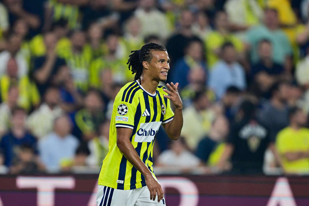 İsmail Kartal insanların aklıyla dalga geçiyor hadi oynatsana Levent Mercan'ı, Tarık Çetin'i, İrfan Can Kahveci'yi, Oğuz Aydın'ı! 9