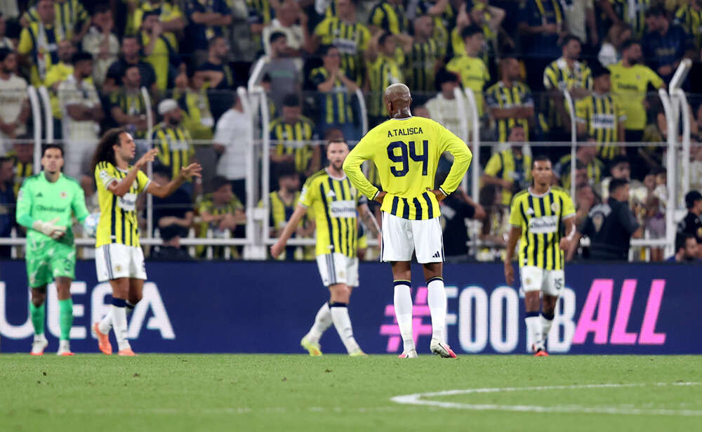 İsmail Kartal insanların aklıyla dalga geçiyor hadi oynatsana Levent Mercan'ı, Tarık Çetin'i, İrfan Can Kahveci'yi, Oğuz Aydın'ı! 4