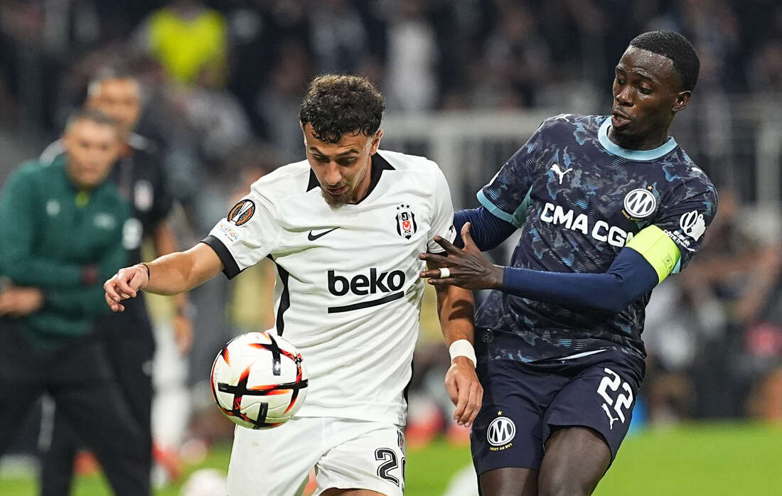 Aziz Yıldırım Vincenzo Italıano yüzünden istifaya davet edildi: Futbol aklına bak! 8