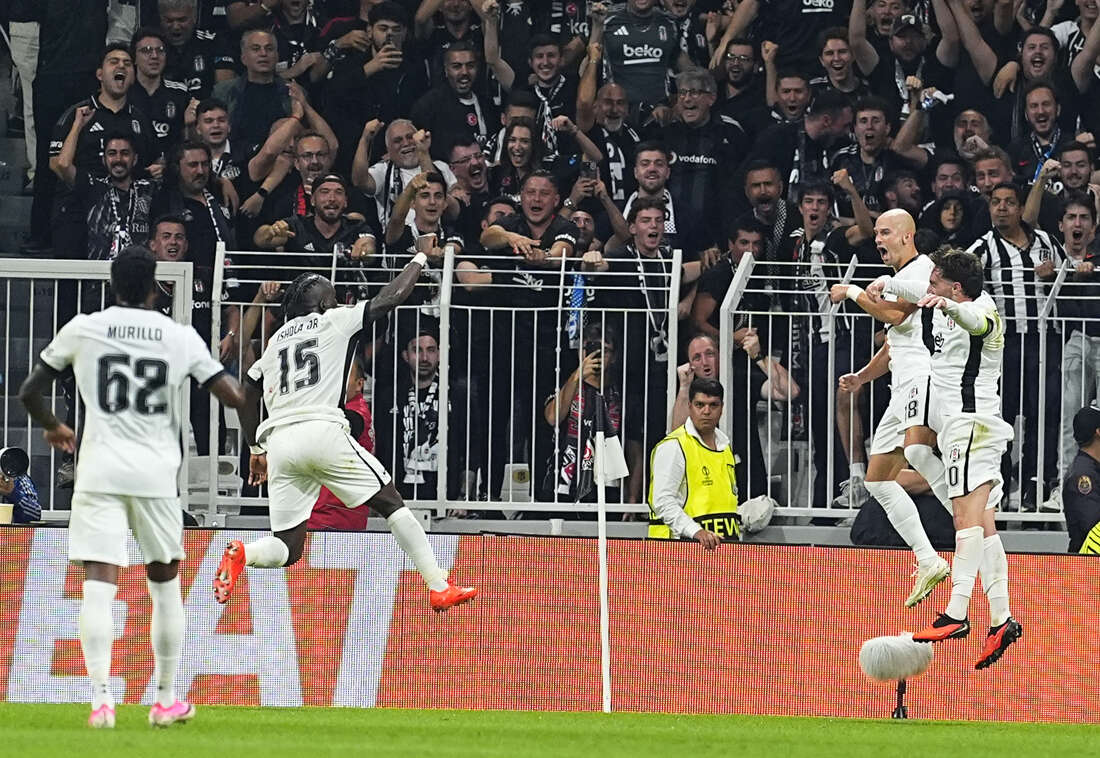 Aziz Yıldırım Vincenzo Italıano yüzünden istifaya davet edildi: Futbol aklına bak! 2