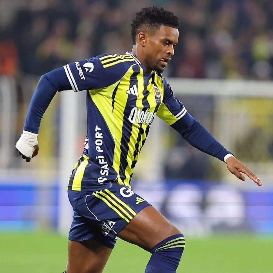 Aziz Yıldırım Gedson Fernandes'in başkanı sayesinde krizi bitirdi: 2 saat içinde bize haber versin 6