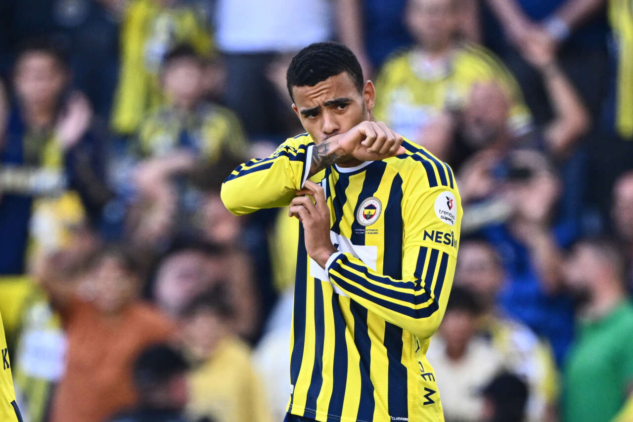Aziz Yıldırım 39 M.€'ya transfer etti yıldız futbolcu gitti parayı Hakan Safi'ye verdi 15