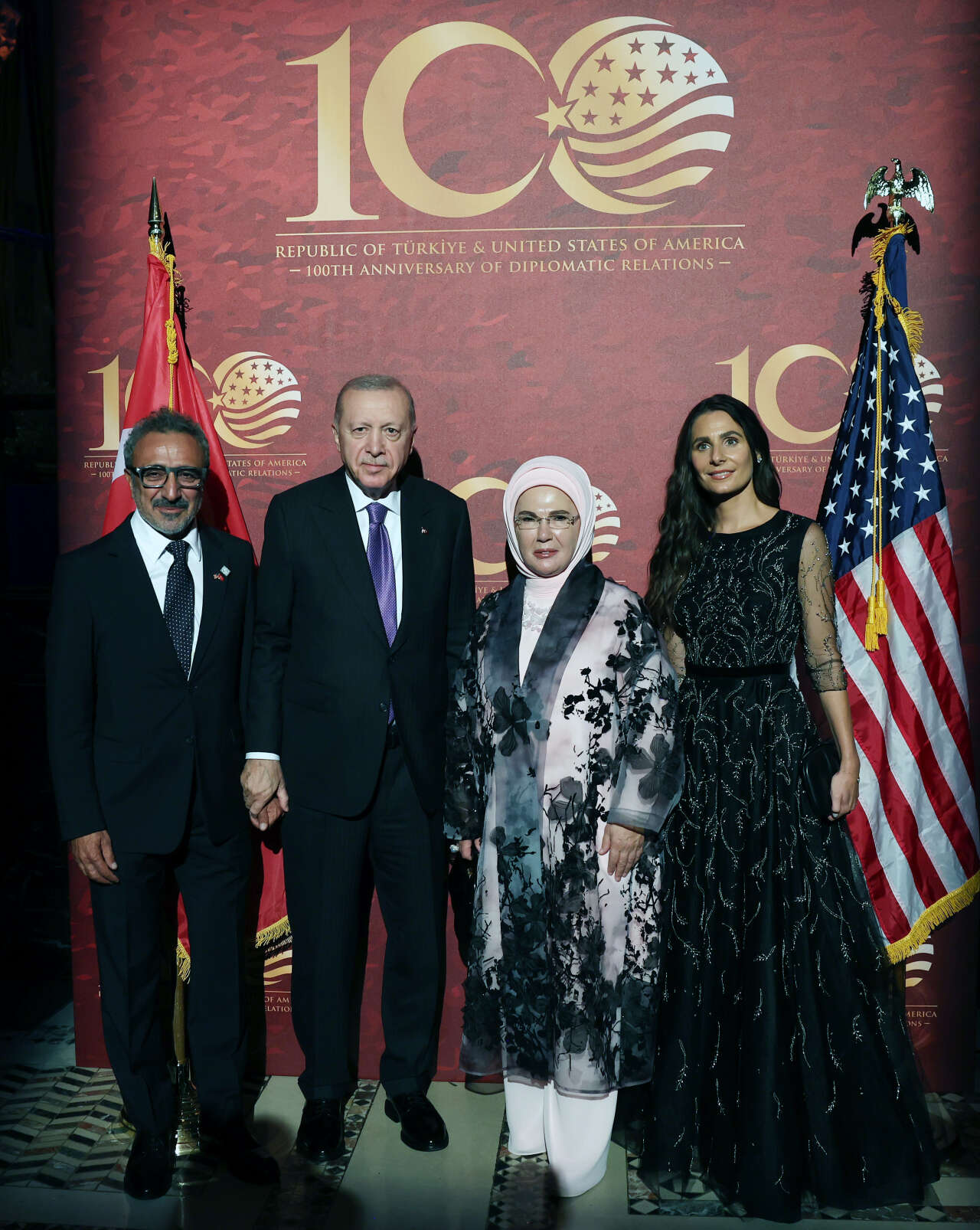 Cumhurbaşkanı Erdoğan New York'ta önemli isimlerle bir araya geldi: Rahmi Koç, Hamdi Ulukaya, Alperen Şengün ve Mehmet Öz de katıldı 9