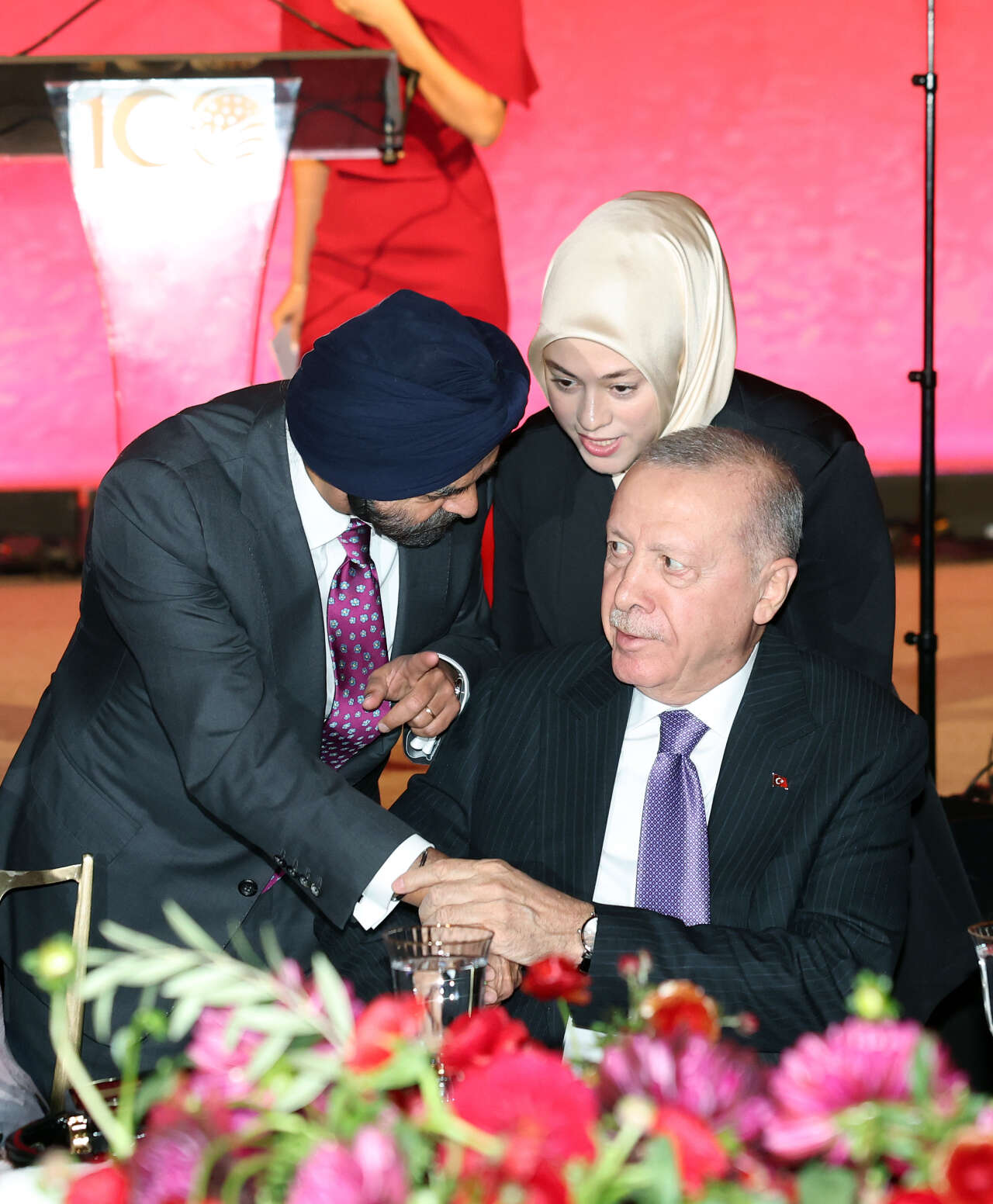 Cumhurbaşkanı Erdoğan New York'ta önemli isimlerle bir araya geldi: Rahmi Koç, Hamdi Ulukaya, Alperen Şengün ve Mehmet Öz de katıldı 11