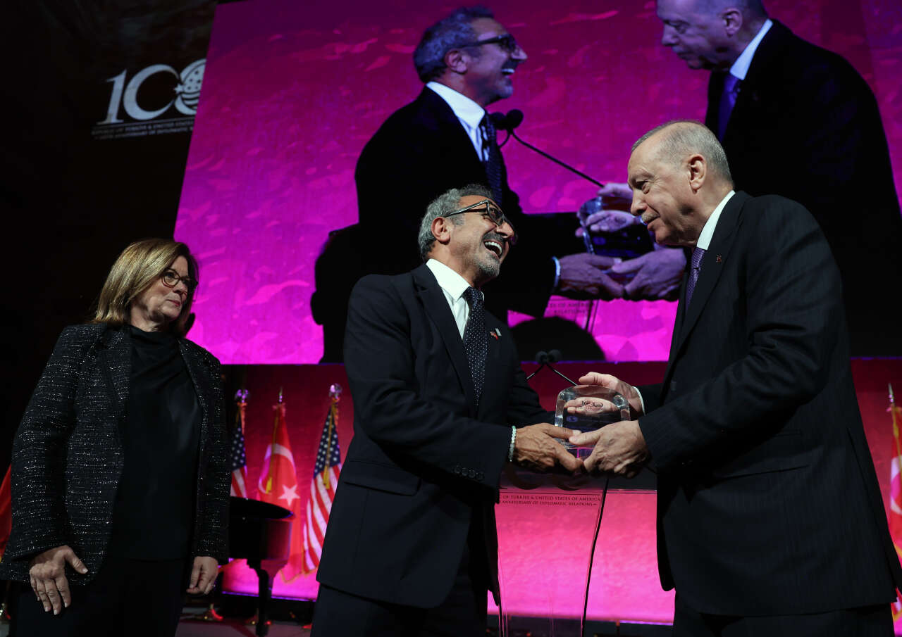 Cumhurbaşkanı Erdoğan New York'ta önemli isimlerle bir araya geldi: Rahmi Koç, Hamdi Ulukaya, Alperen Şengün ve Mehmet Öz de katıldı 10