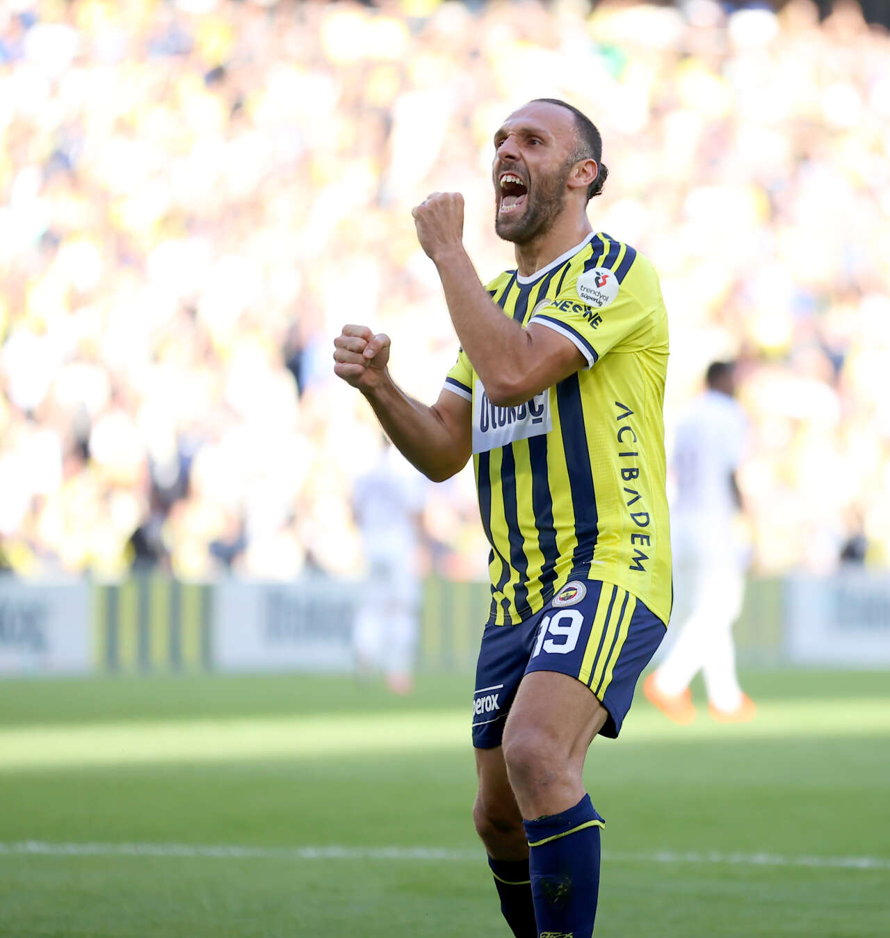 Aziz Yıldırım Barış Alper Yılmaz, Yunus Akgün, Sane ve Leao'yu tek bir yıldızla susturdu: 13 maçta 6 gol 4 asist 6