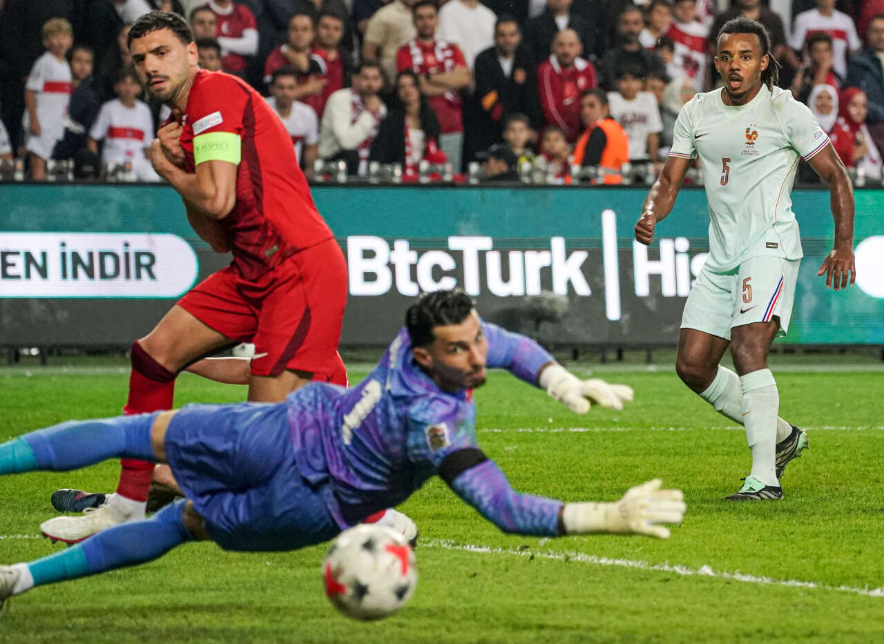 Fatih Terim-Abdullah Avcı kavgası yüzünden TFF Montella'nın görevine son veremiyor 4
