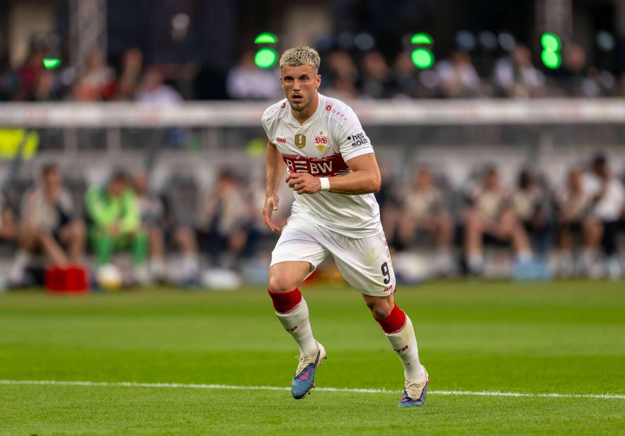 Dursun Özbek Ake ve Mimovic'in korkulu rüyasına Galatasaray forması giydirecek 9