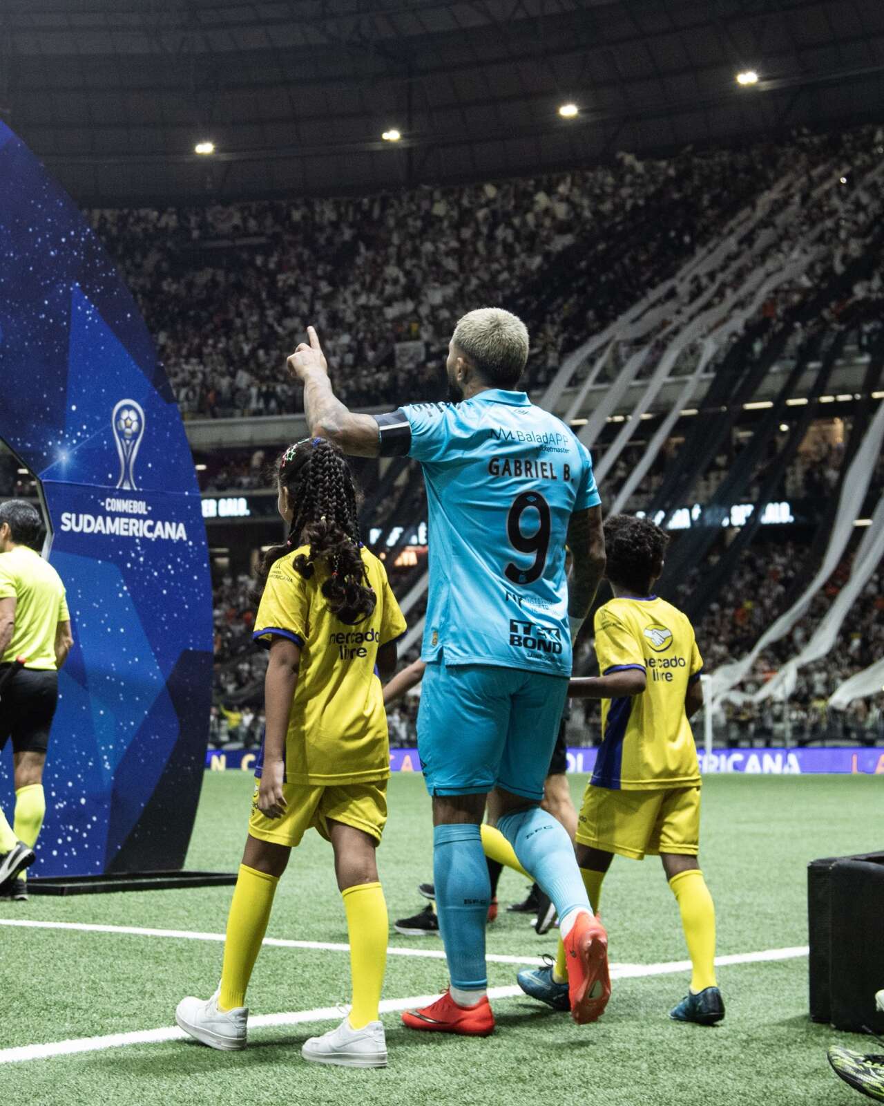 Aziz Yıldırım'a Melo ve Mancini'nin gol canavarından mesaj var: Gelmeye hazırım 7