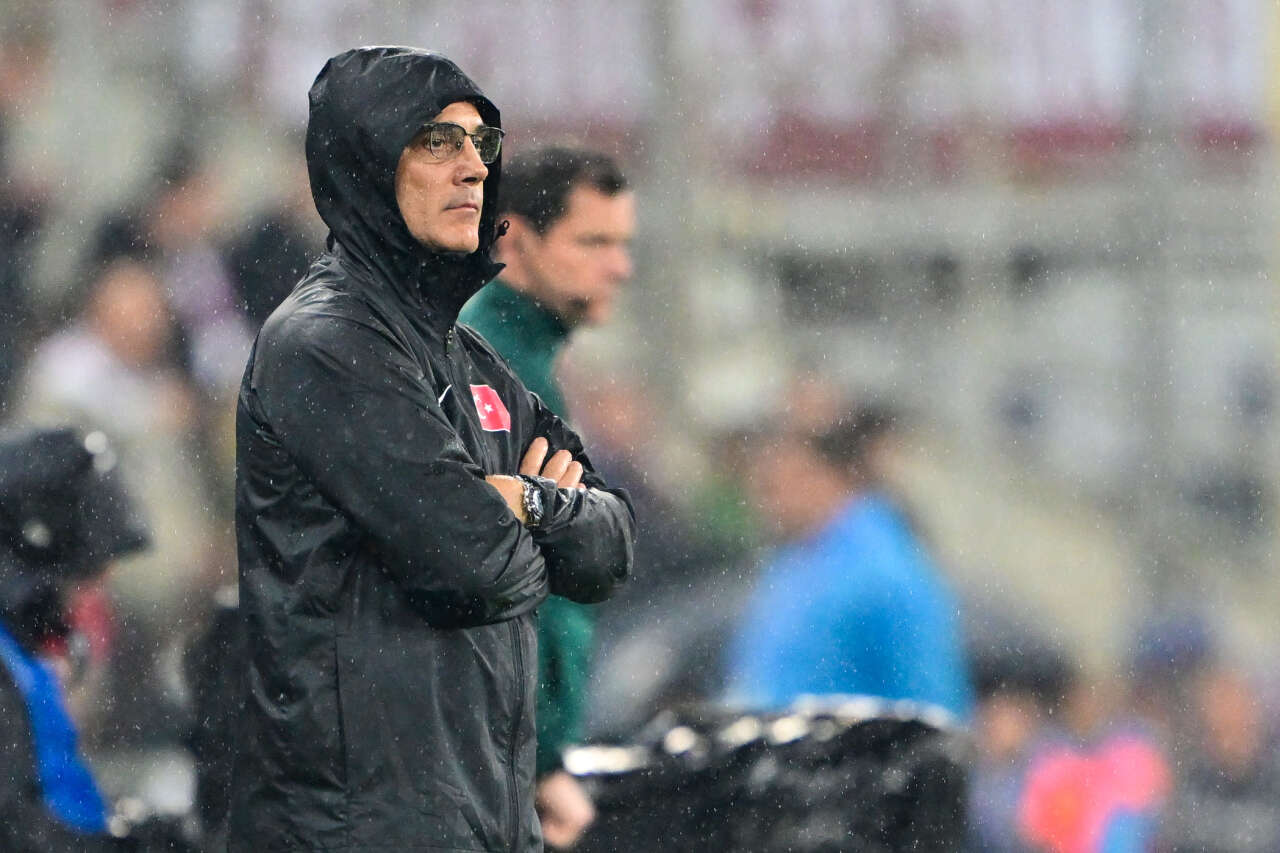 Montella'yı Ali Koç'un transferleri yaktı: Kendi takımında oynamayanları milli takıma doldurdun hocam 11