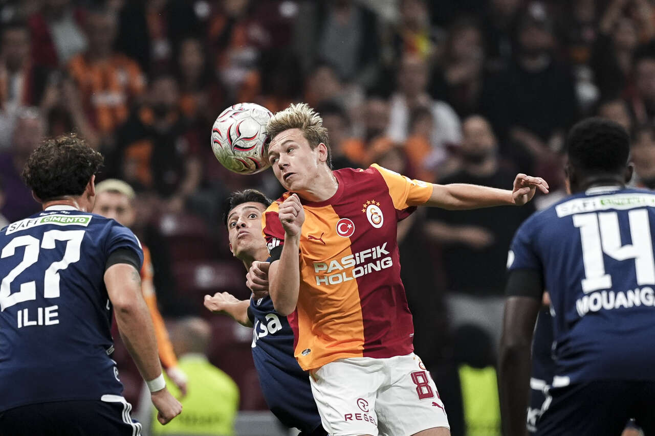 Montella yuhalattı Okan Buruk kral yaptı! 90'da atmasa Galatasaray ağır yara alacaktı 4