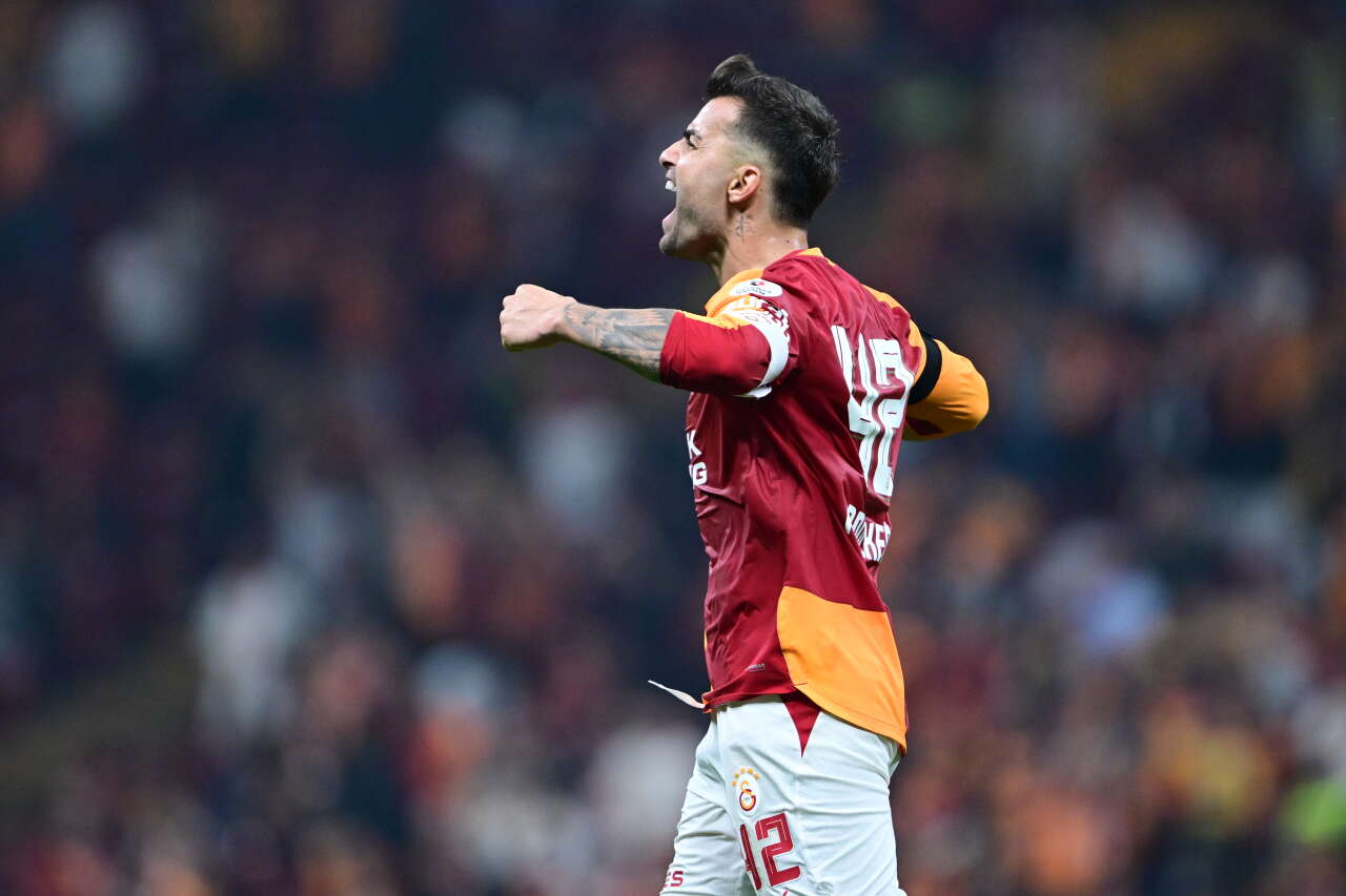 3-1'in ardından Galatasaray'da 5 ayrılık! Okan Buruk Dursun Özbek'in eline listeyi verdi: Almancıların hepsini gönderin 10