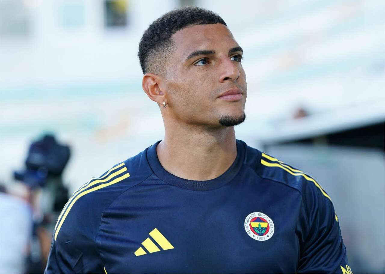 Fenerbahçe'de 12 milyon euroluk baş belası! Aziz Yıldırım'ın canına tak etti: Nereye istiyorsan oraya git 6