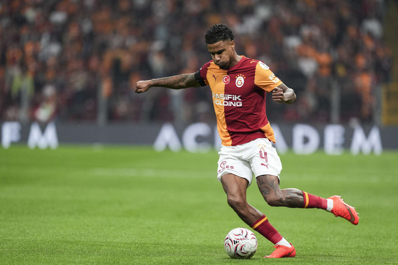 Emre Belözoğlu Okan Buruk abisine yine yattı: Sana hoca değilsin dediğimiz zaman kızıyorsun 7