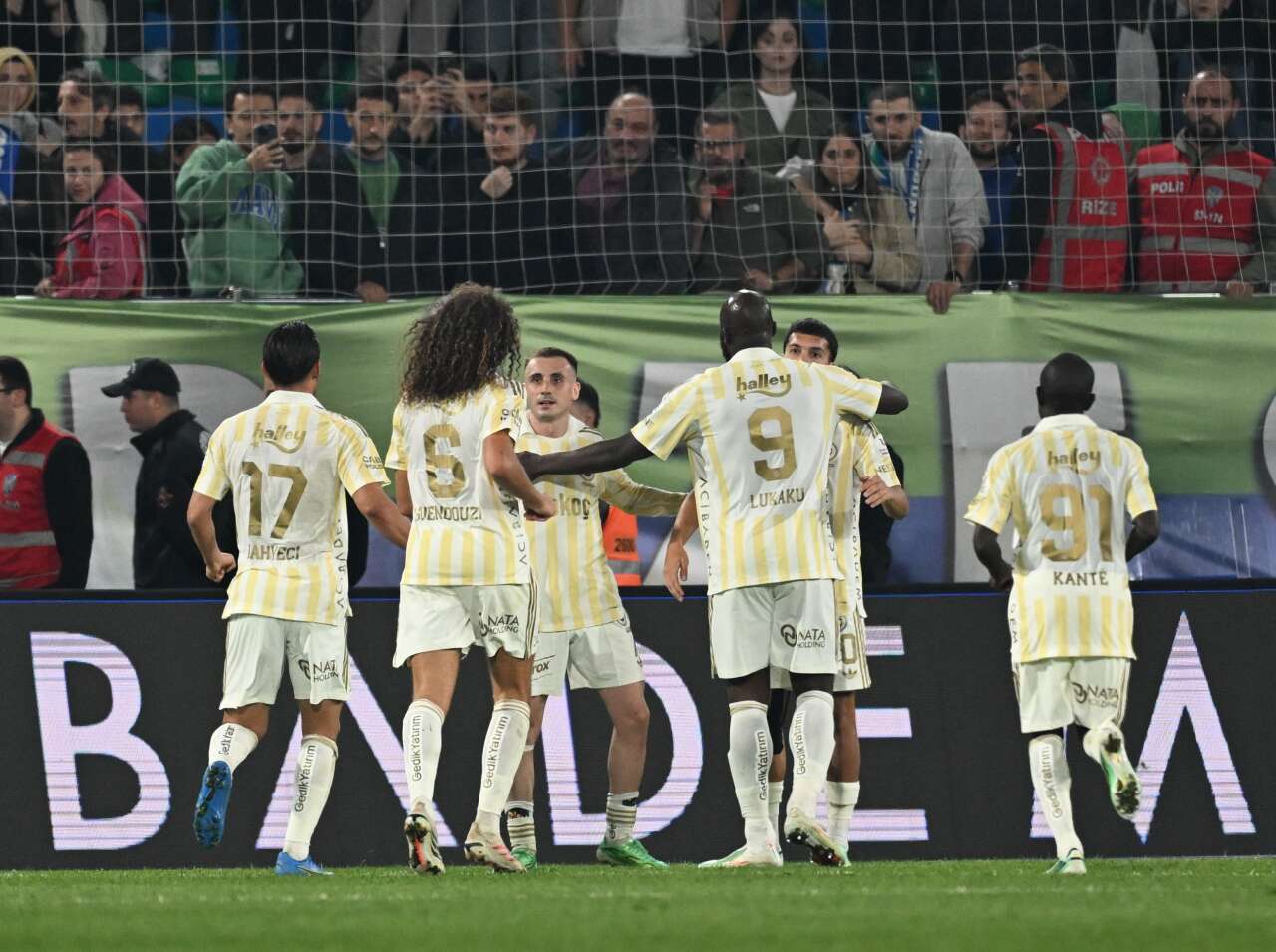 Kerem Aktürkoğlu'yla birlikte oynadı futbolu bırakma kararı aldı: Yeter tamam artık 4