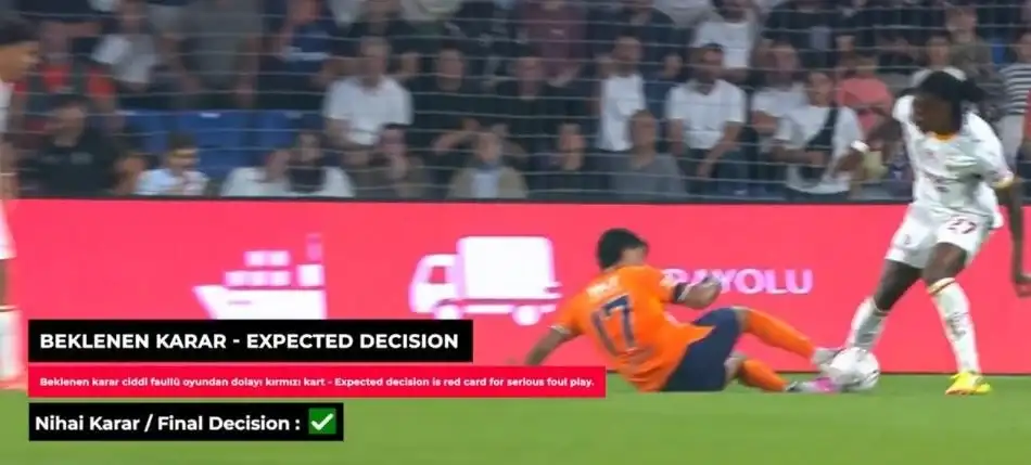Anthony Taylor yılların kuralını değiştirdi! Artık o kelimeyi söyleyen kırmızı kart görecek 3
