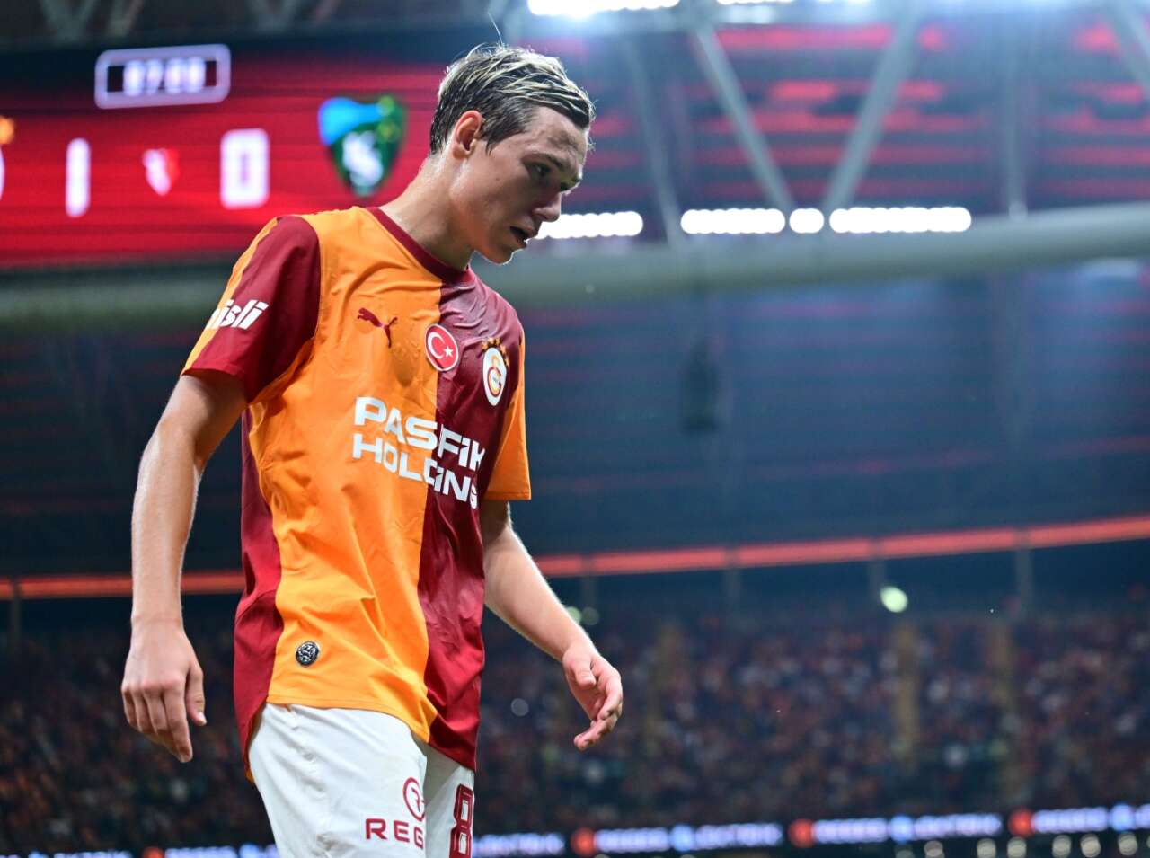 Dursun Özbek Fred ve Amrabat'ın yerini doldursun diye 25 M.€'luk yıldızını Premier Lig'e gönderiyor 2