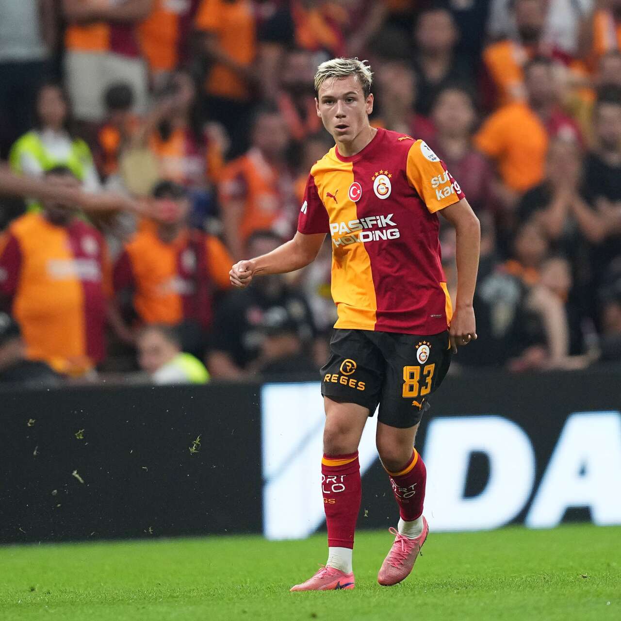 Dursun Özbek Fred ve Amrabat'ın yerini doldursun diye 25 M.€'luk yıldızını Premier Lig'e gönderiyor 3