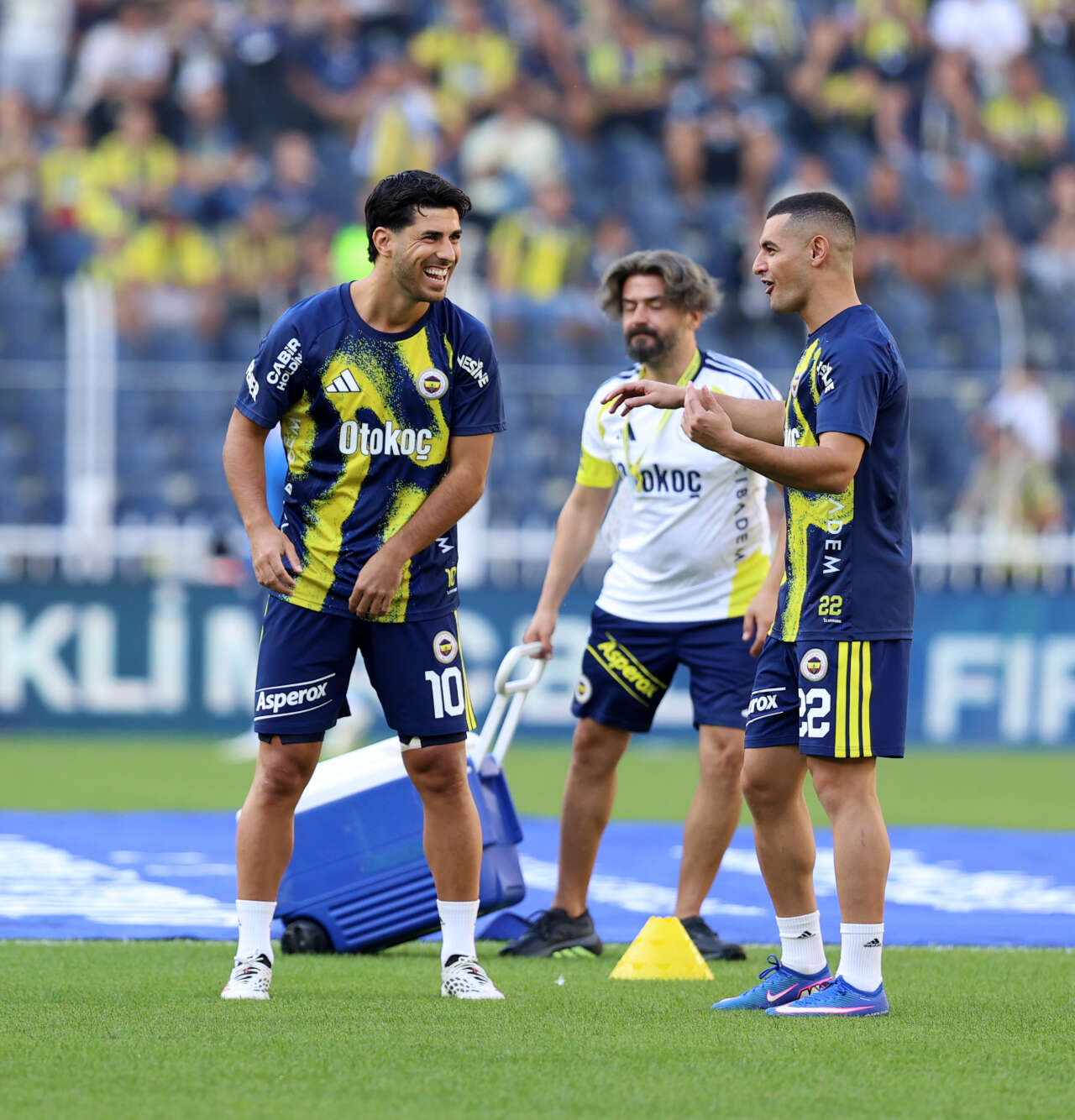 Fenerbahçe'nin yeni teknik direktörü belli oldu: Aziz Yıldırım Vincenzo Montella'yla anlaştı 8