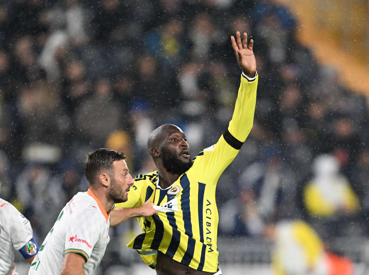 Aziz Yıldırım Fenerbahçe tarihinde olmayan bir şeyi yapacak: Ali Koç ve Sadettin Saran'ın bütün transferlerini yollayın 13