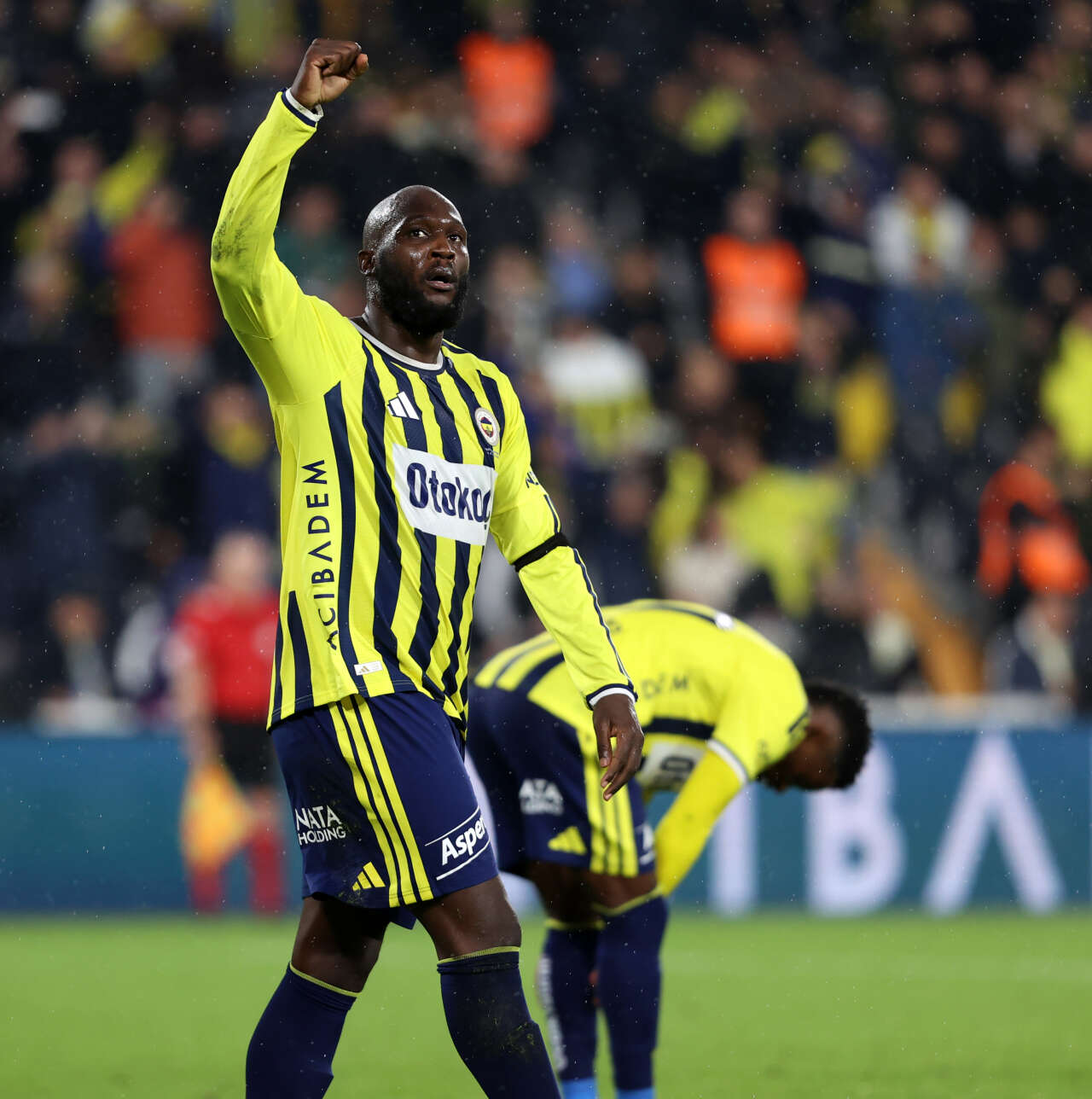 İsmail Kartal'ı istemeyen 6 futbolcu belli oldu: Ülkesinde yuhalanan adam gelip burada bandaj fırlatıyor 10