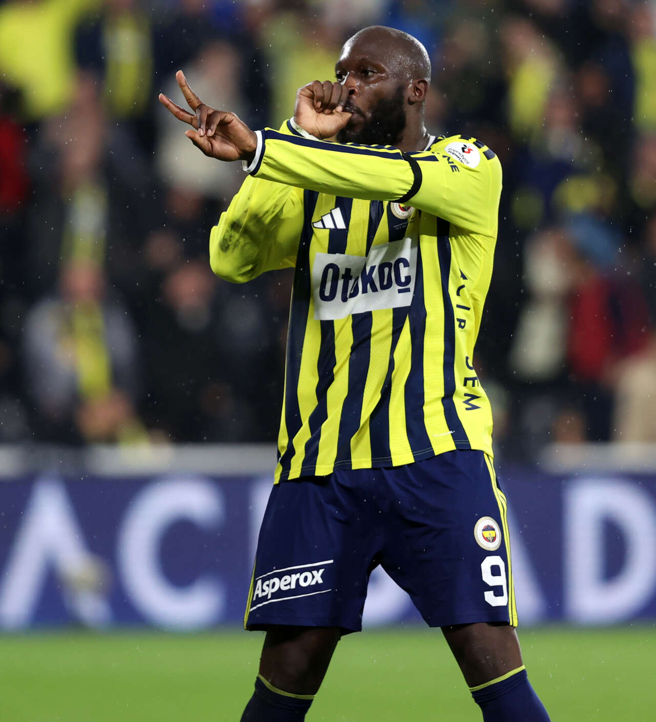 İsmail Kartal'ı istemeyen 6 futbolcu belli oldu: Ülkesinde yuhalanan adam gelip burada bandaj fırlatıyor 8