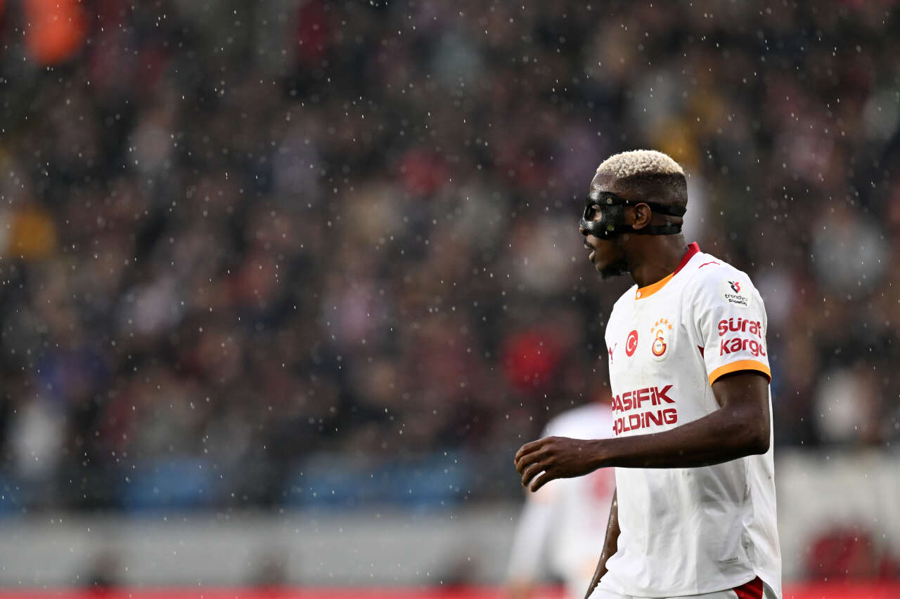Dursun Özbek görünce kahroldu! Galatasaray'ın 103 milyon euroluk 4 yıldızını tek başına silip attı 11
