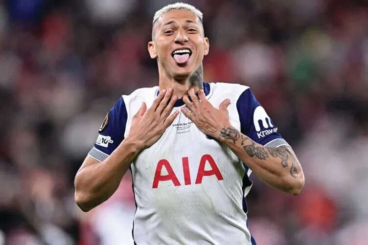 Galatasaray'da 10 milyon Euro'luk yıldızın canını sıkacak iddia! Ara transfer döneminde... 7