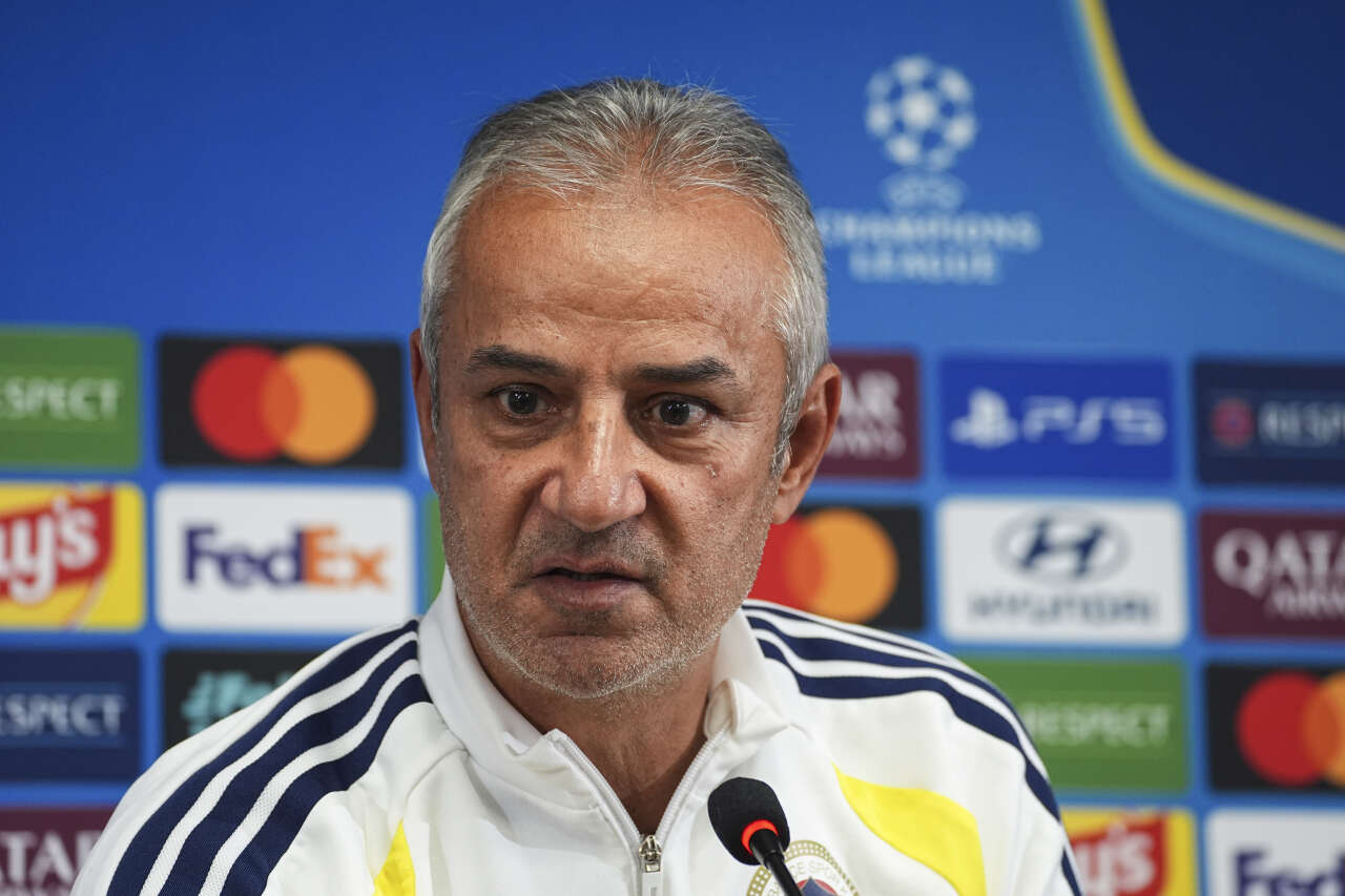 Aziz Yıldırım'a Aykut Kocaman'dan Fenerbahçe'yi şampiyon yapacak kadro: Merak etme başkan krizi çözeriz 8