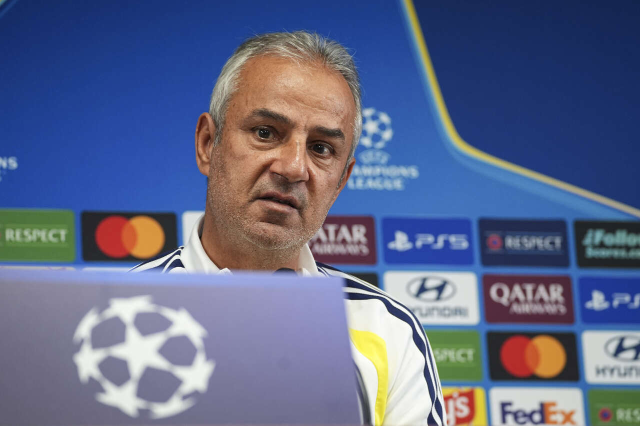 Aziz Yıldırım'a Aykut Kocaman'dan Fenerbahçe'yi şampiyon yapacak kadro: Merak etme başkan krizi çözeriz 10