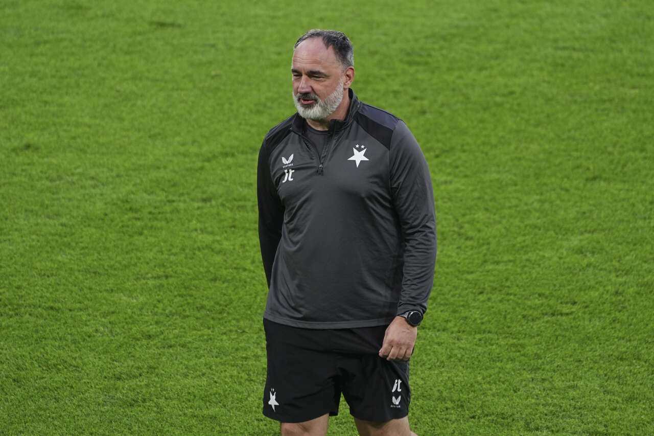 Fenerbahçe-Slavia Prag maçı öncesi kriz! İsmail Kartal'ın bütün planları bozuldu: Yıldız futbolcu kadro dışı bırakıldı 2